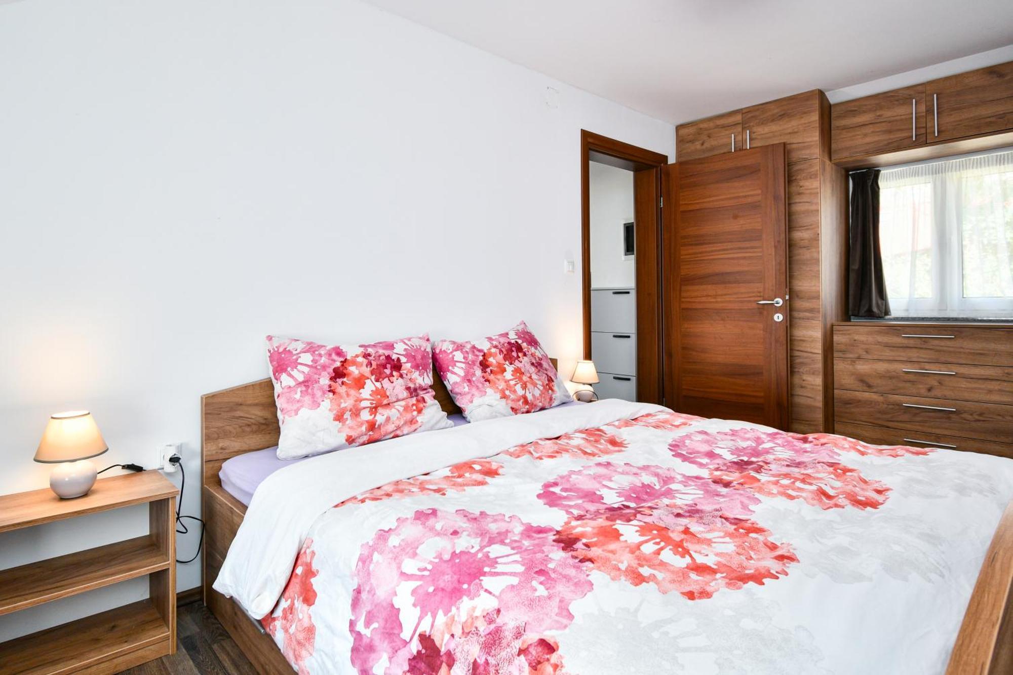 Apartman Lavanda Sa Bazenom I Okucnicom 4* Hreljin Eksteriør billede